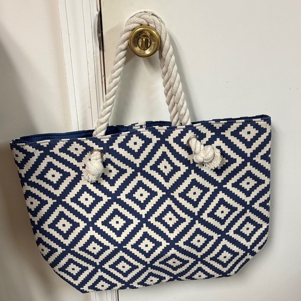 Navy blue and light cream tote